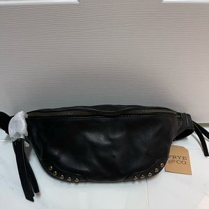 Frye And Co Black Leather Fanny Pack
